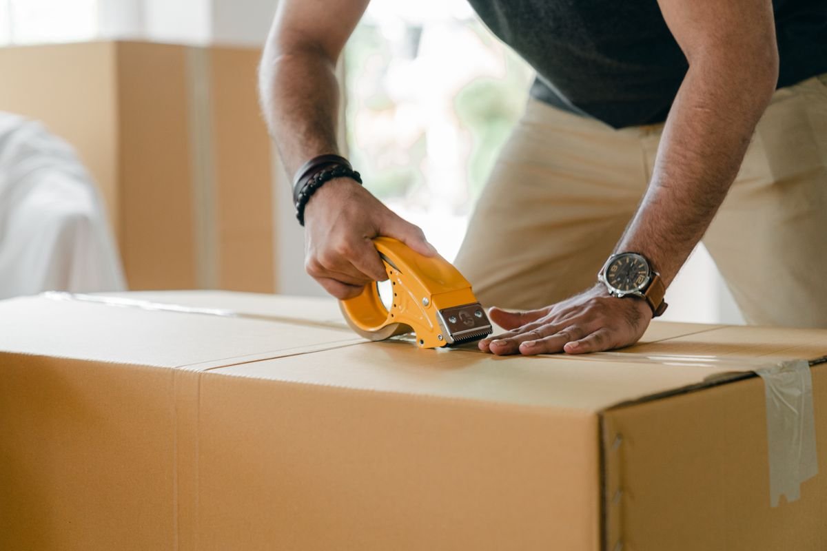 Professional parcel packing service Luxembourg
